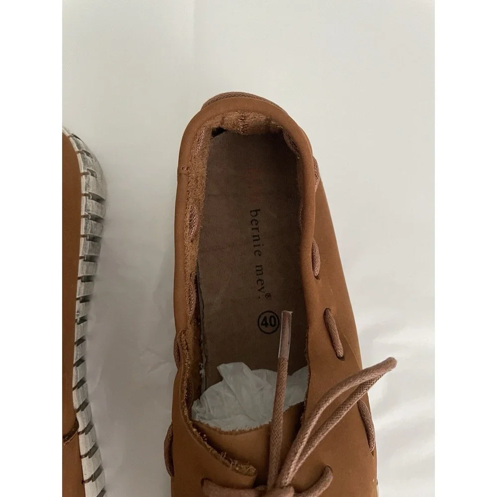 Bernie Mev Ladies TW41 Brown Suede Boat Shoes Comfort Size 9 / 40 NEW